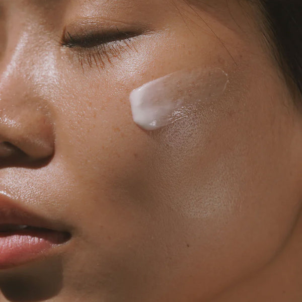 Mara Plankton + PHA™ Flower Acid Algae Serum