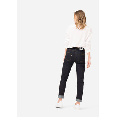 MUD Jeans Regular Swan | Eco-friendly Jeans | Instore & Online | Content UK