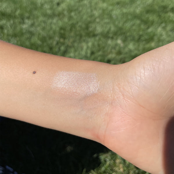 Axiology Balmie Highlighters | Plastic Free Makeup