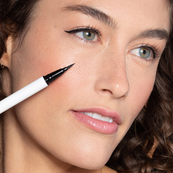 Ilia Clean Line Liquid Liner | Free Delivery | Try Instore | Content U…