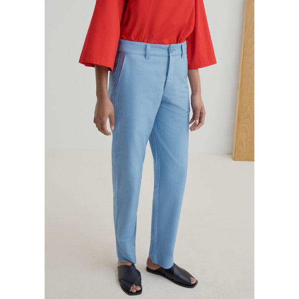 Kowtow Method Pants in Sky Chambray | Sustainable Clothing